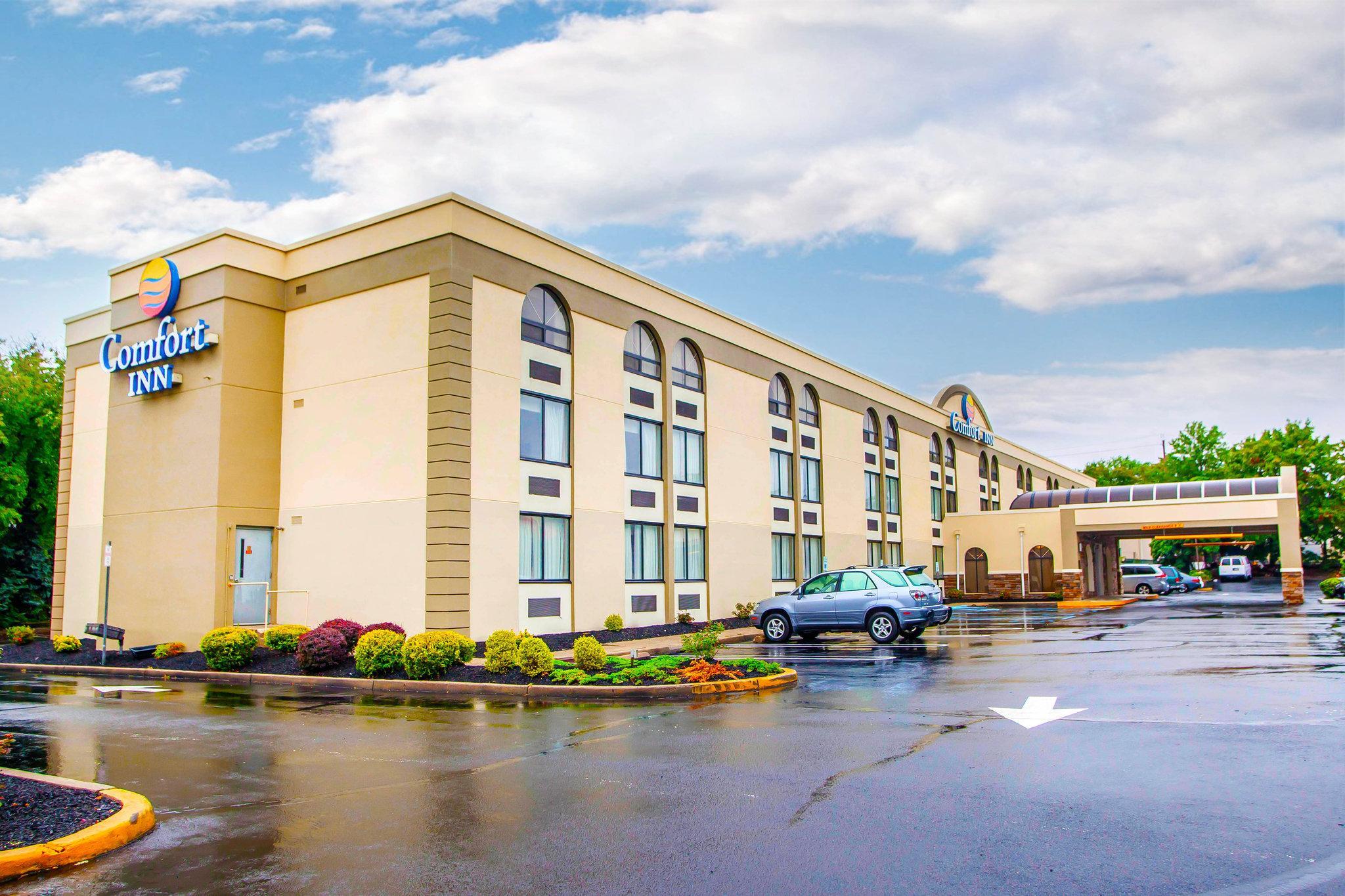 Comfort Inn Edison - New Brunswick Екстериор снимка